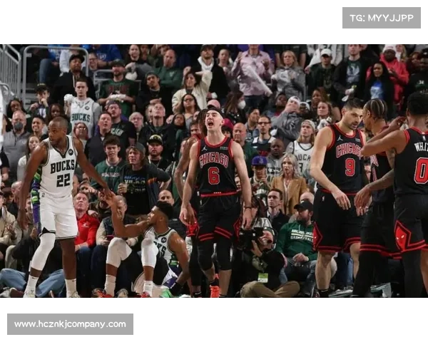 从坎贝尔在场上角色与位置变化解析其战术价值与球队影响深度探讨